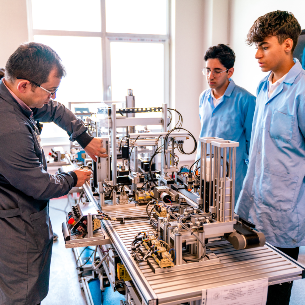 Benefits of Vocational Education for Today's Students